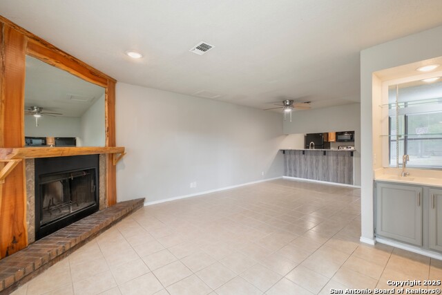 Image 6 of 35 For 306 Dietert Ln 103