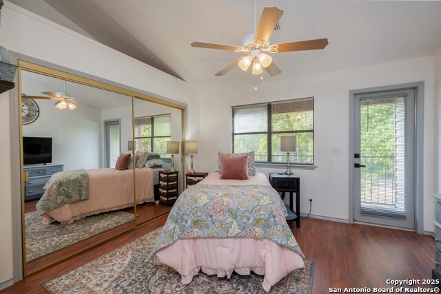 Image 15 of 33 For 306 Dietert Ln 104