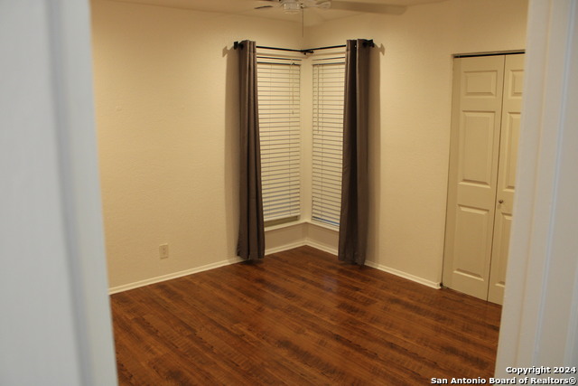 Image 10 of 24 For 3002 Shingle Oak Dr