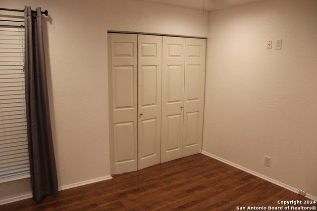 Image 13 of 24 For 3002 Shingle Oak Dr
