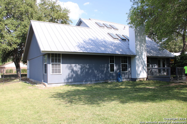 Image 18 of 24 For 3002 Shingle Oak Dr