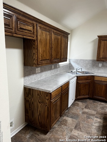 Image 12 of 39 For 12610 Point Sound