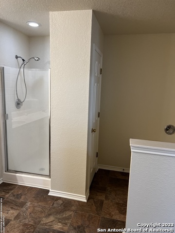 Image 35 of 39 For 12610 Point Sound