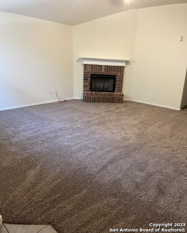 Image 7 of 39 For 12610 Point Sound