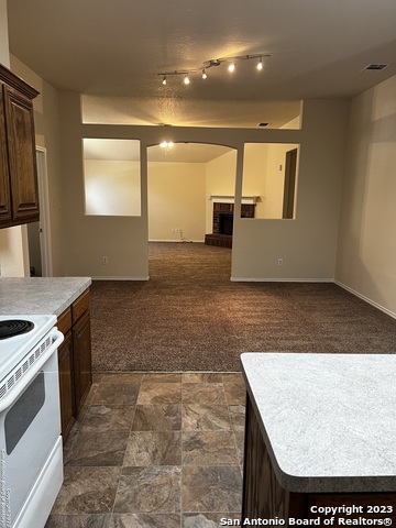 Image 9 of 39 For 12610 Point Sound