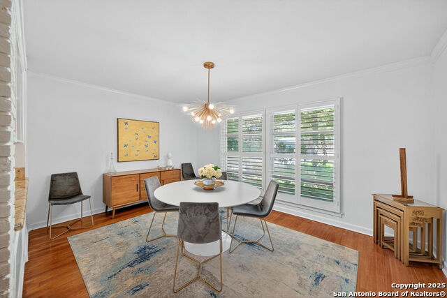 Listing photo id 12 for 318 Northridge