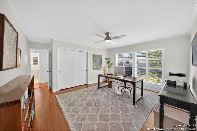 Listing photo id 22 for 318 Northridge