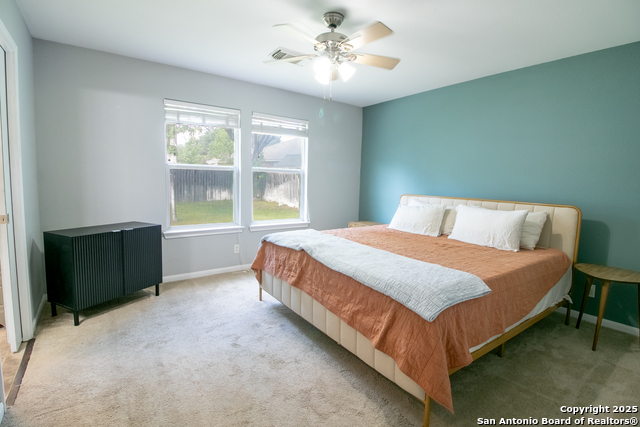 Image 13 of 27 For 174 Spice Oak Ln