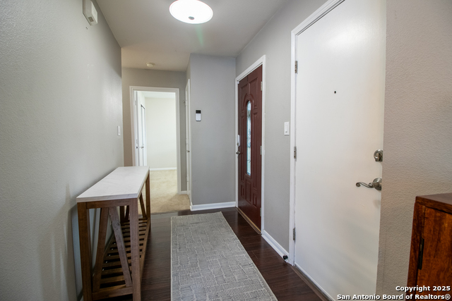 Image 22 of 27 For 174 Spice Oak Ln