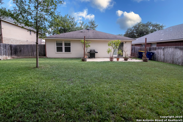 Image 24 of 27 For 174 Spice Oak Ln