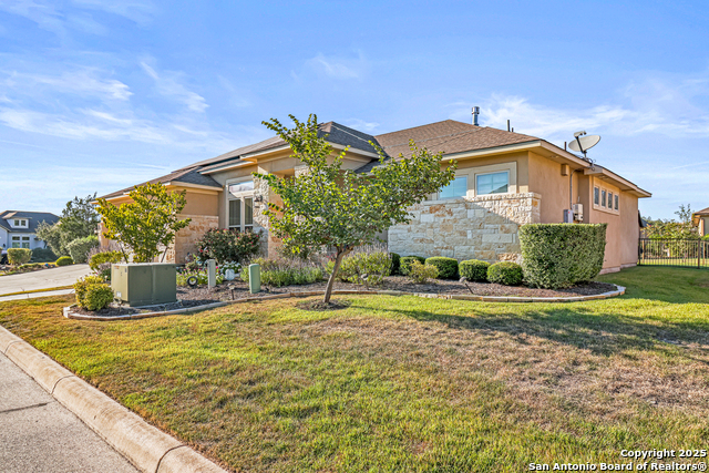 Listing photo id 24 for 4603 Camden Heights