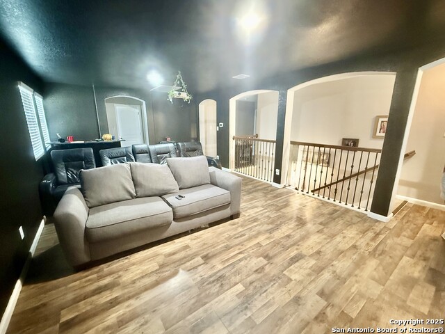Image 8 of 9 For 888 Maple Dr.