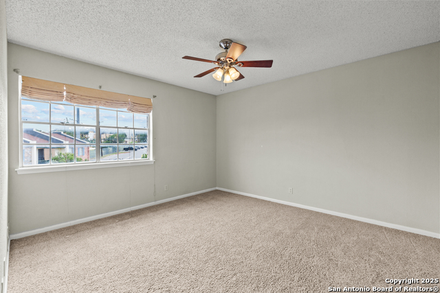 Image 13 of 19 For 6427 Wurzbach Rd  54