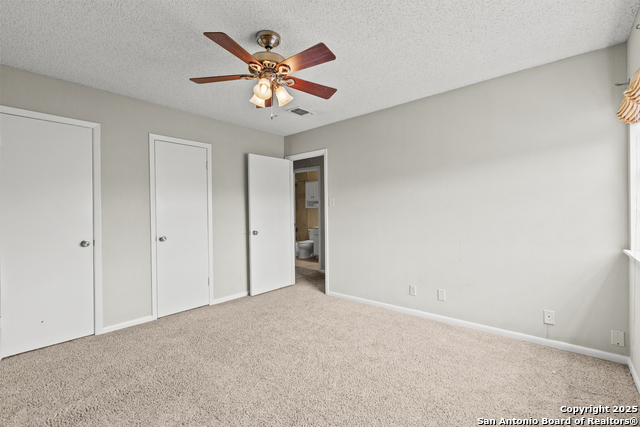 Image 14 of 19 For 6427 Wurzbach Rd  54