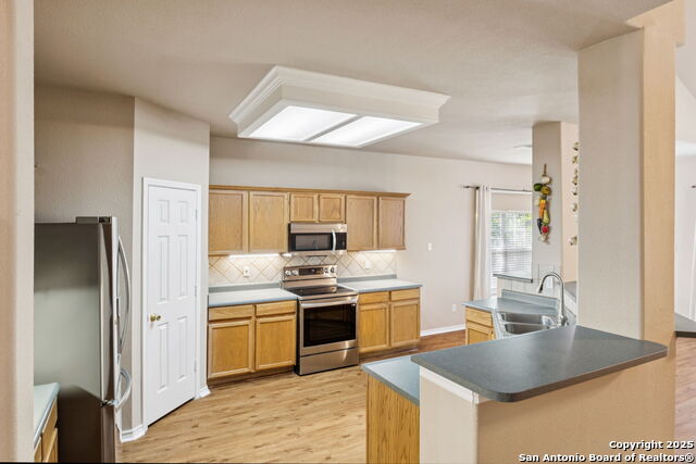 Image 16 of 42 For 2130 Redwoods