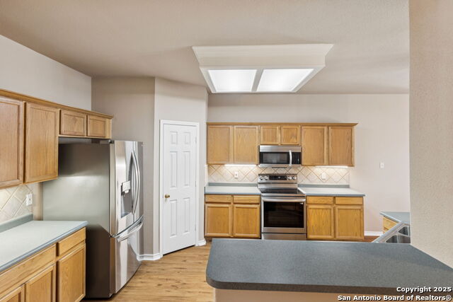 Image 17 of 42 For 2130 Redwoods