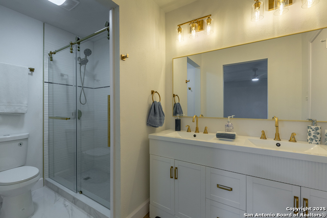 Listing photo id 20 for 15611 Heimer