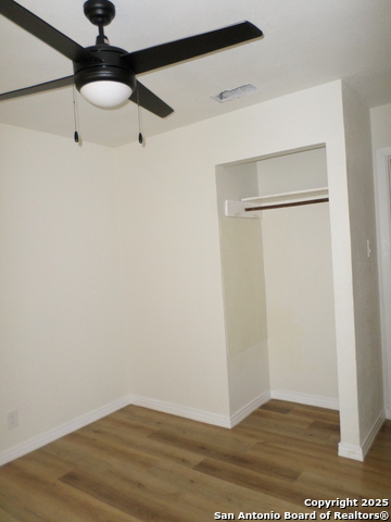 Listing photo id 9 for 210 Carmen