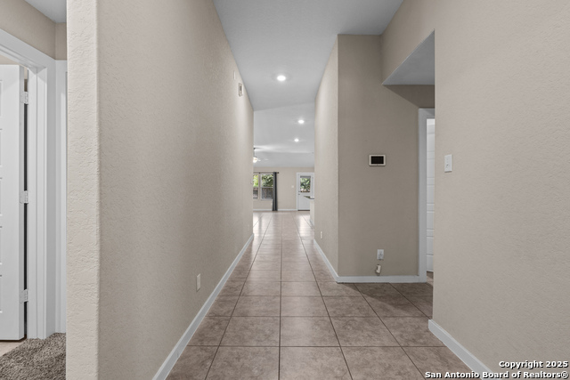 Image 14 of 27 For 5527 Coral Vly