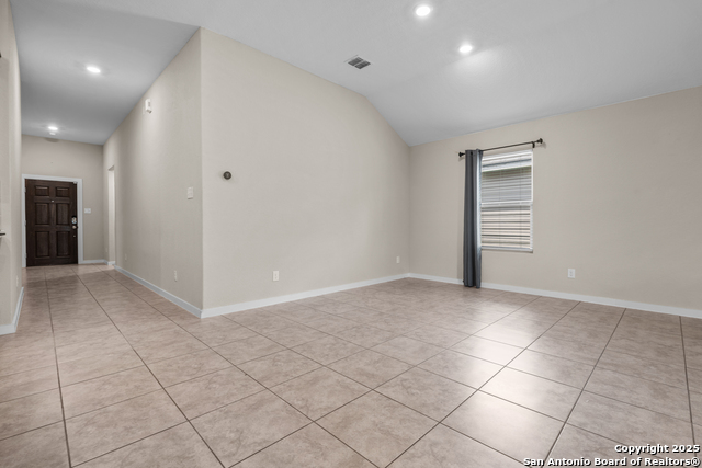 Image 5 of 27 For 5527 Coral Vly