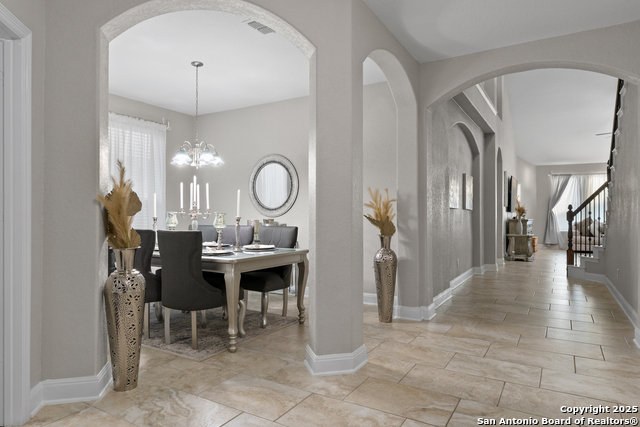 Image 6 of 37 For 14002 Pikesdale