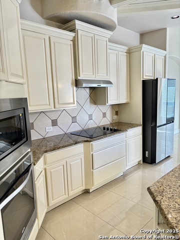 Image 15 of 47 For 2607 Seal Pointe