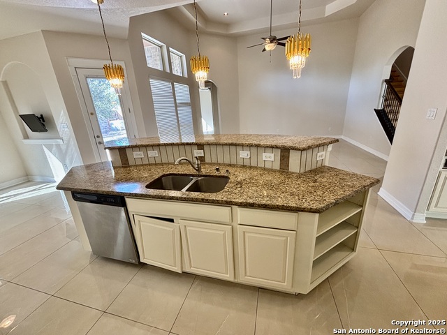 Image 16 of 47 For 2607 Seal Pointe