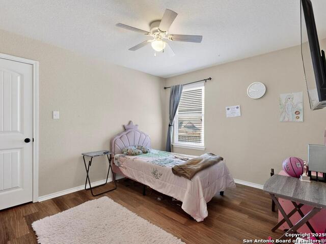 Listing photo id 19 for 1827 Aspen Silver