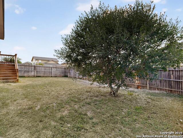 Listing photo id 26 for 1827 Aspen Silver