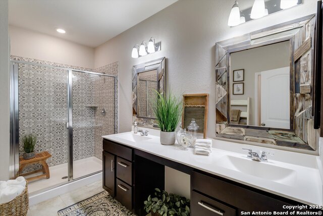 Image 14 of 28 For 3614 Marvel