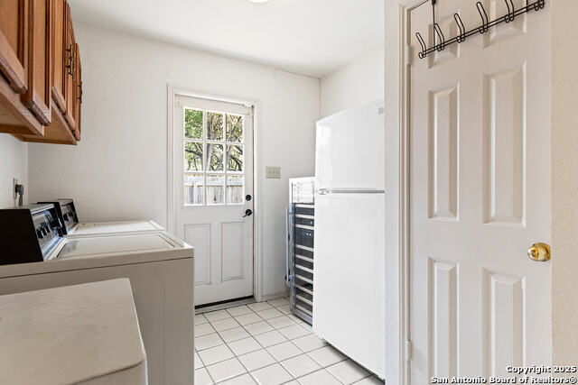 Listing photo id 12 for 20117 Hoya Lane