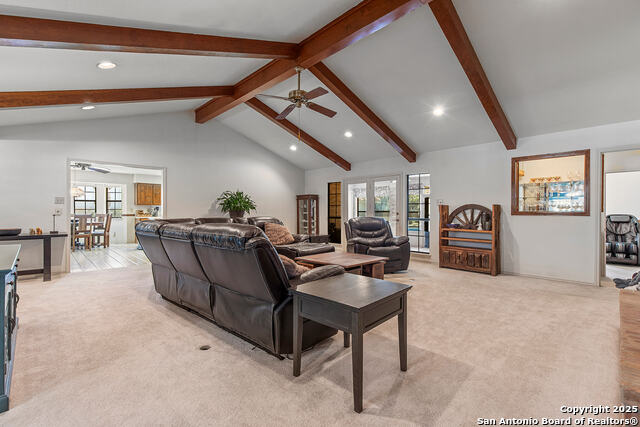 Listing photo id 16 for 20117 Hoya Lane