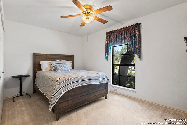 Listing photo id 19 for 20117 Hoya Lane