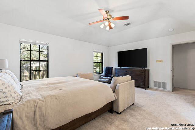 Listing photo id 28 for 20117 Hoya Lane