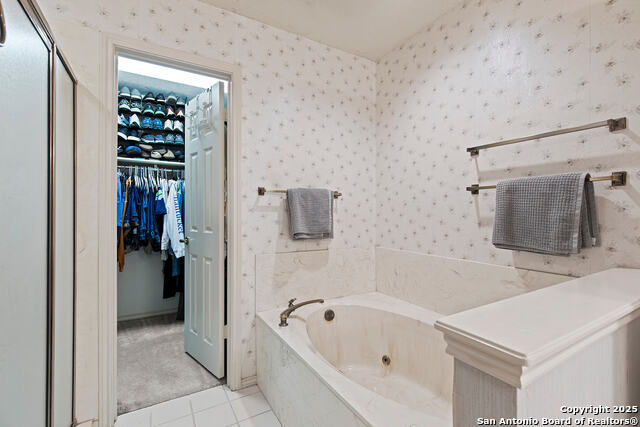 Listing photo id 30 for 20117 Hoya Lane