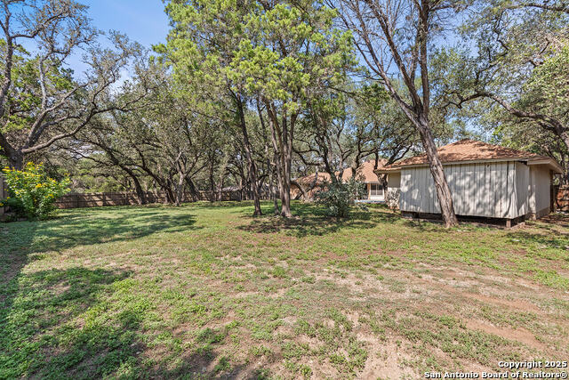 Listing photo id 37 for 20117 Hoya Lane