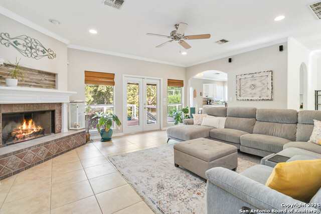 Image 4 of 48 For 21927 Park View