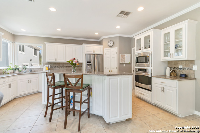 Image 6 of 48 For 21927 Park View