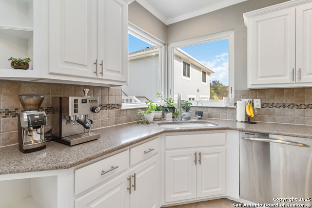 Image 7 of 48 For 21927 Park View