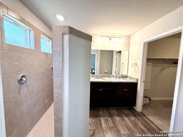 Image 11 of 20 For 807 Blue Landing