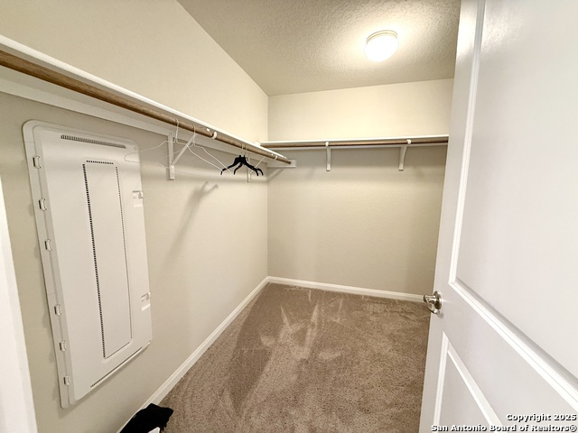 Image 14 of 20 For 807 Blue Landing