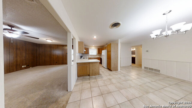 Image 30 of 48 For 459 Harcourt