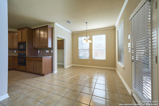 Image 16 of 40 For 9402 Mariposa