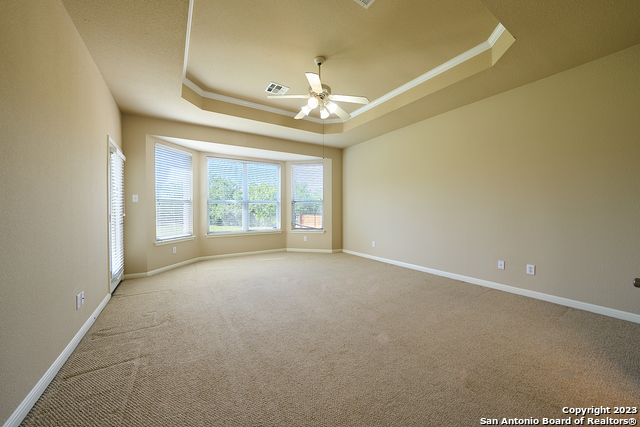 Image 21 of 40 For 9402 Mariposa