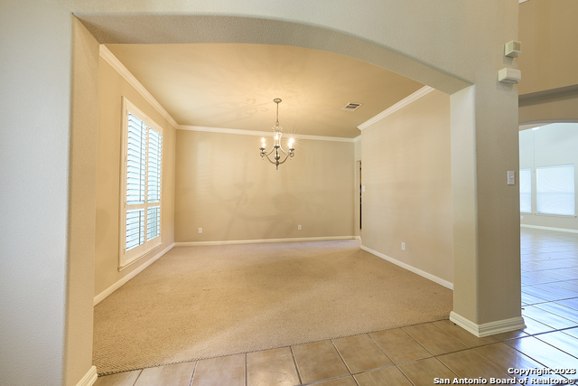 Image 7 of 40 For 9402 Mariposa