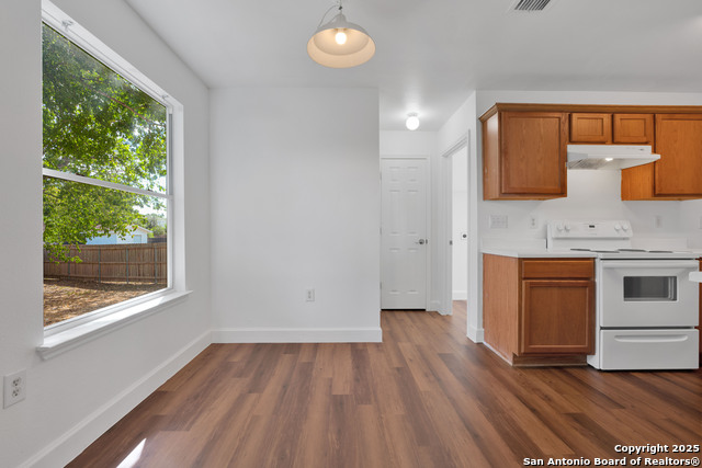 Image 6 of 23 For 6706 Dragon Fire