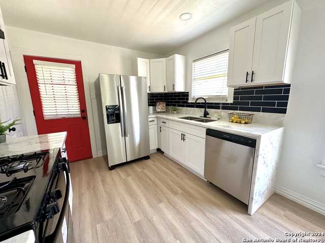 Image 17 of 40 For 122 Finch  