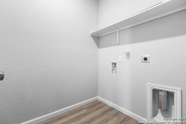 Listing photo id 22 for 9938 Rancho Real