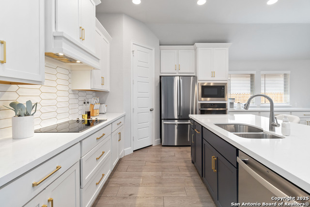 Listing photo id 16 for 149 Red Oak  