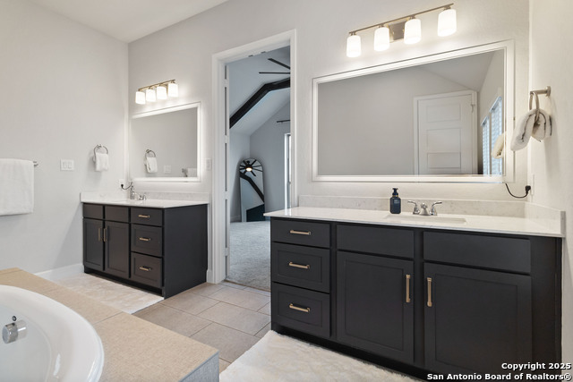 Listing photo id 23 for 149 Red Oak  